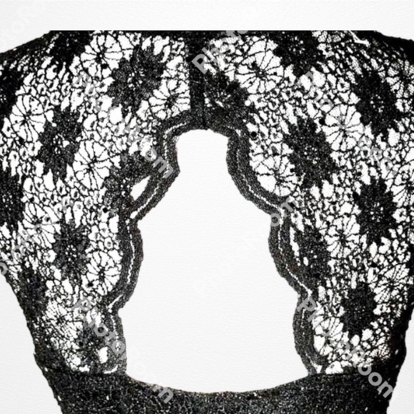 Like new! Elegant, Sexy Black Lace Cutout Party Dress. Midi. Size 8/10 - Picture 9 of 12